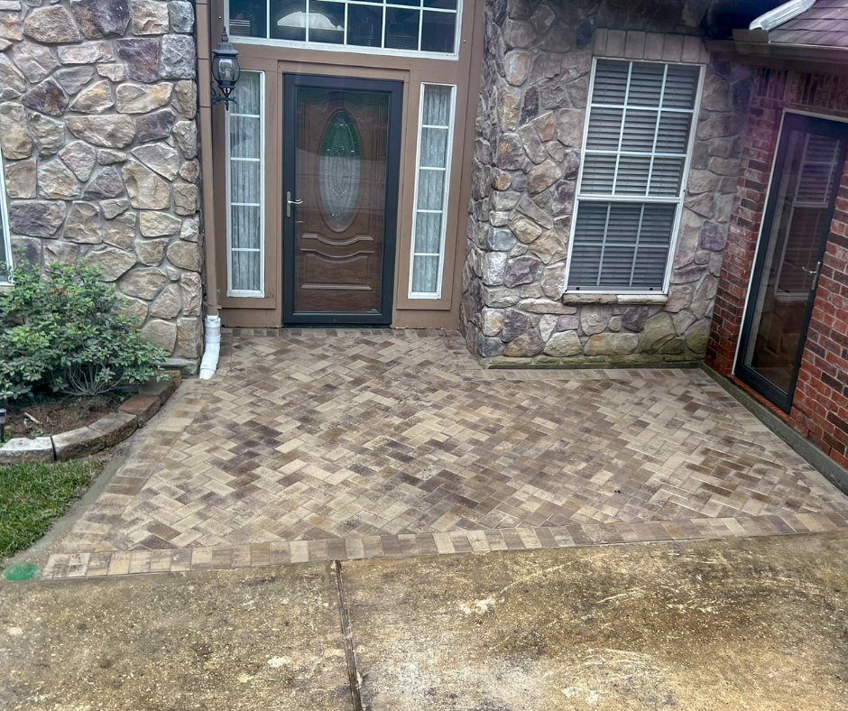 Entryway Transformation: Before Image, showing a dirty and unkempt walkway